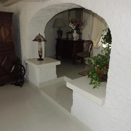 House Avec Piscine