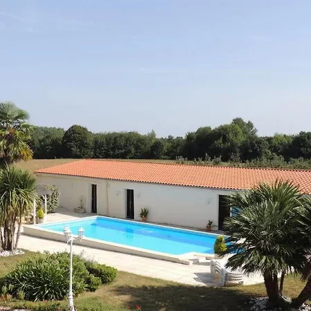 House Avec Piscine Vakantiehuis